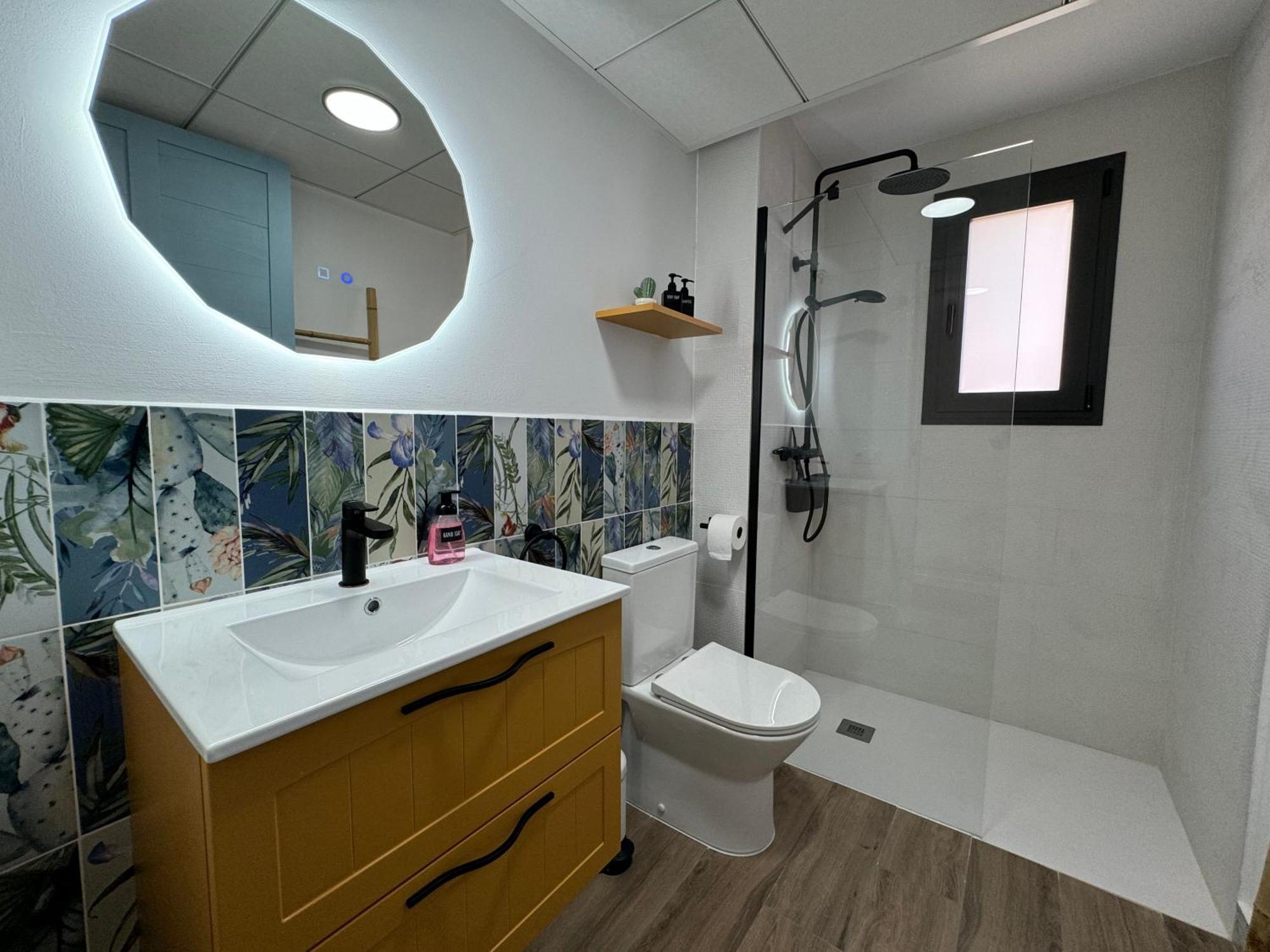 ולדרוברס Casa Don Pelayo Boutique Apartments & Cafe מראה חיצוני תמונה